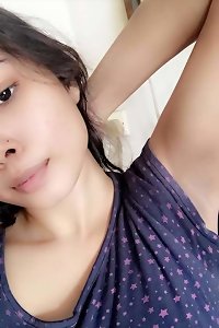 Bangladeshi chick Lutfa clicked nude snap for her bf
