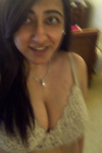 cool Indian desi babe with perfect ass (23)